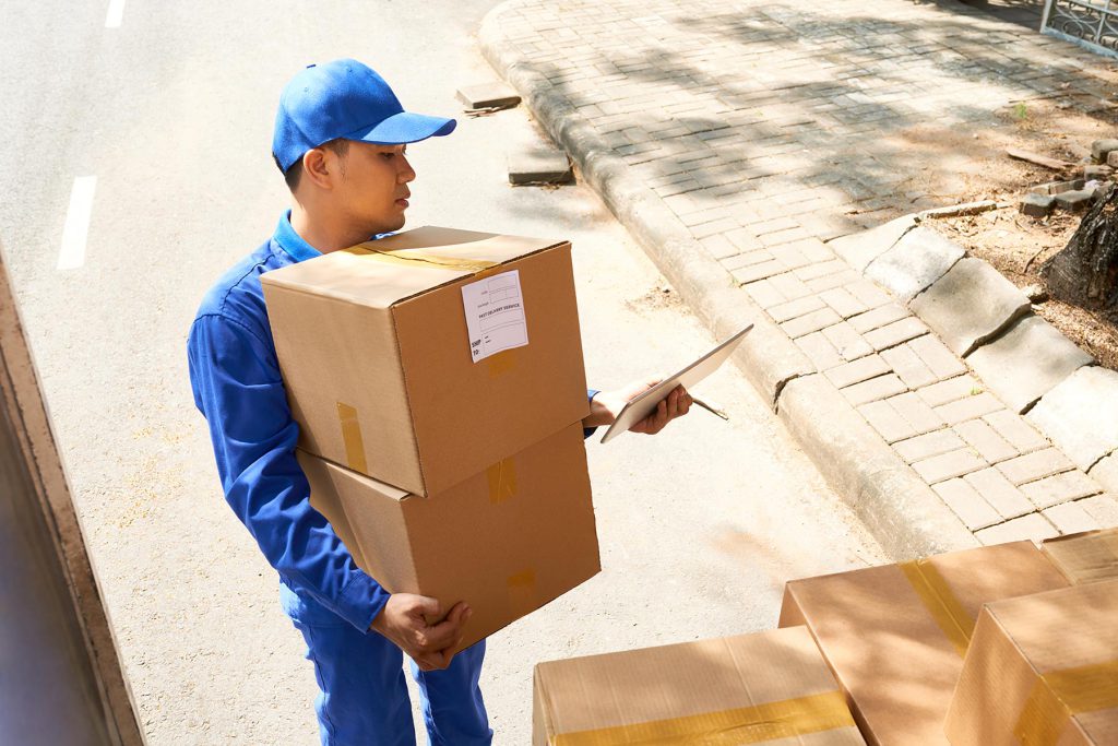 The Benefits of Hiring Professional Movers for Commercial Relocations in Saint Cloud, FL